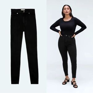 Everlane • The Curvy Way-High Skinny Jean black Ash stretch denim ankle organic